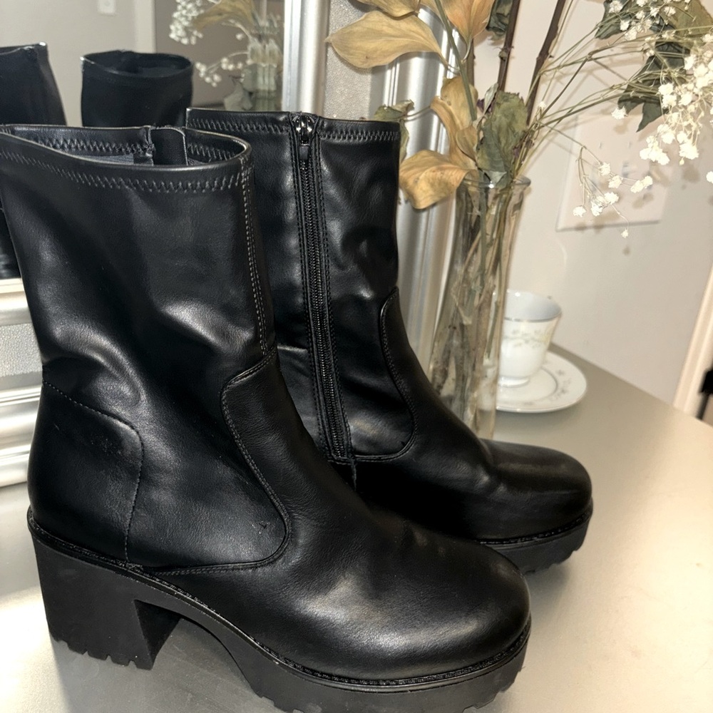 high heel boots